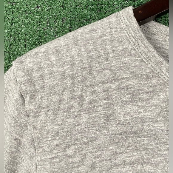 Tracksmith Grayboy Berlin Germany Marathon Series T-Shirt Men’s Size Large - Picture 8 of 8